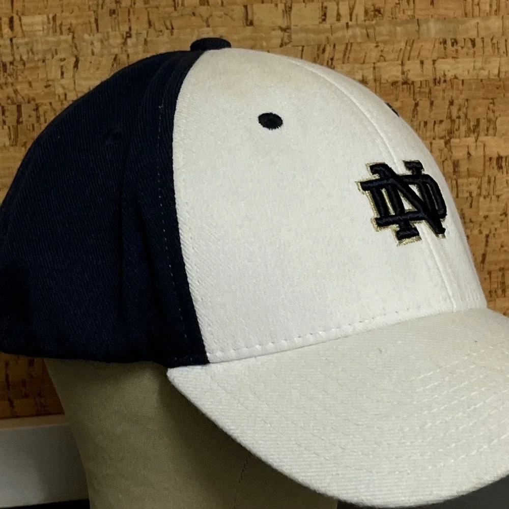 Zephyr Notre Dame Fighting Irish Z-Fit Hat XL Navy White Golf Underbrim Cap